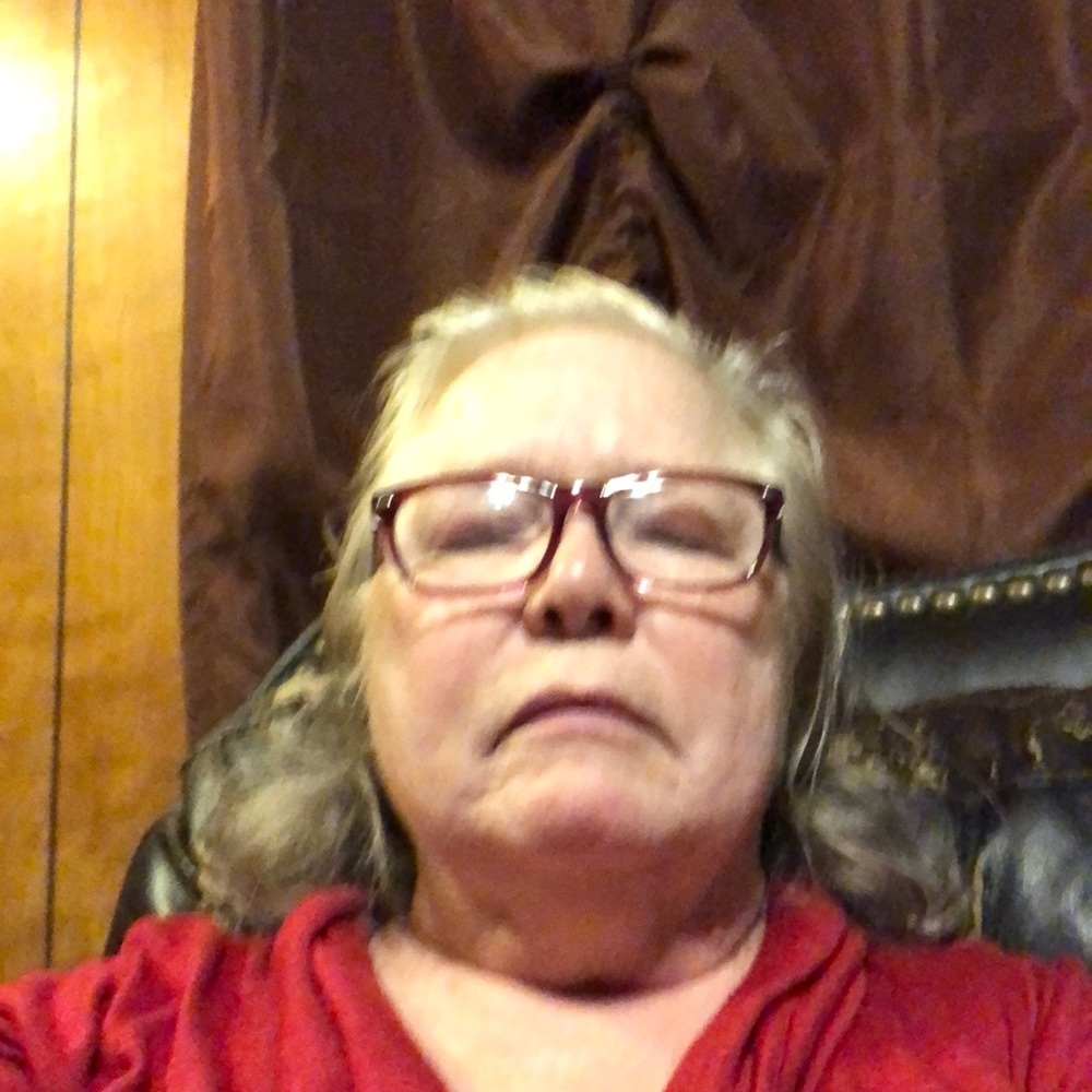 Meet your Posher, Teresa